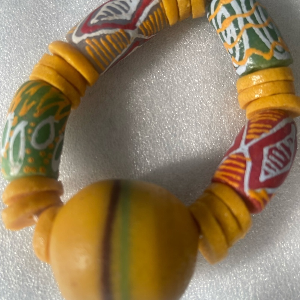 Men’s Beaded Bracelet - Picture 3 of 7